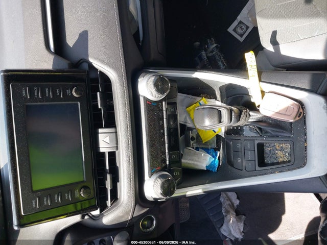 45300681 :رقم المزاد ، 2T3W1RFVXKW043838 vin ، 2019 Toyota Rav4 Xle مزاد بيع