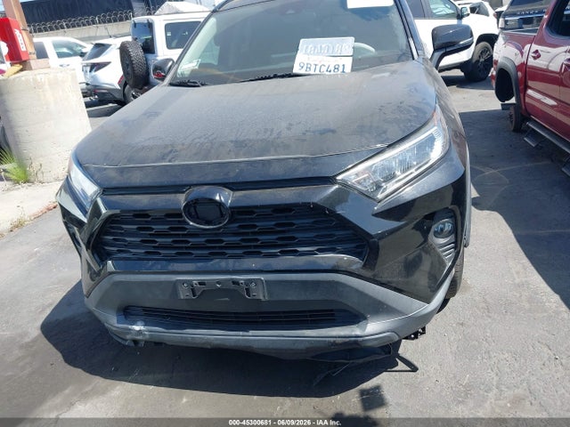 45300681 :رقم المزاد ، 2T3W1RFVXKW043838 vin ، 2019 Toyota Rav4 Xle مزاد بيع