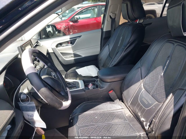 45300681 :رقم المزاد ، 2T3W1RFVXKW043838 vin ، 2019 Toyota Rav4 Xle مزاد بيع