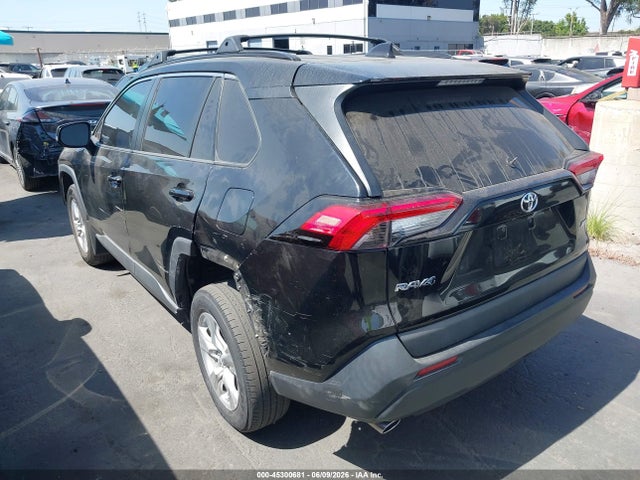 45300681 :رقم المزاد ، 2T3W1RFVXKW043838 vin ، 2019 Toyota Rav4 Xle مزاد بيع