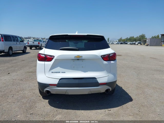 45300696 :رقم المزاد ، 3GNKBHR48MS553573 vin ، 2021 Chevrolet Blazer Awd 2lt مزاد بيع