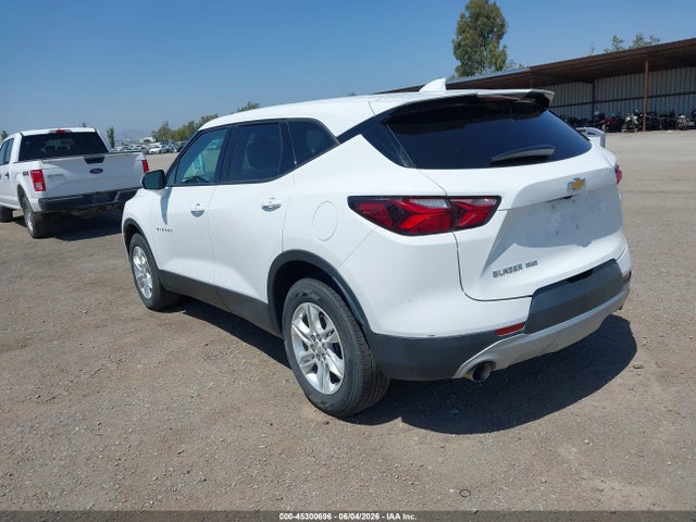 45300696 :رقم المزاد ، 3GNKBHR48MS553573 vin ، 2021 Chevrolet Blazer Awd 2lt مزاد بيع