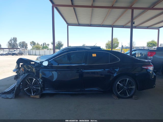 4T1B61HK4JU084879 Toyota CAMRY XSE