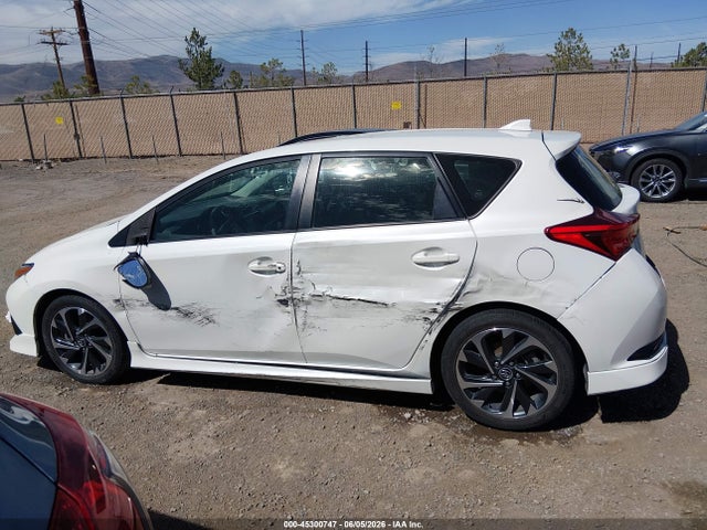 Toyota COROLLA IM 2018 JTNKARJE0JJ573119 Image 14