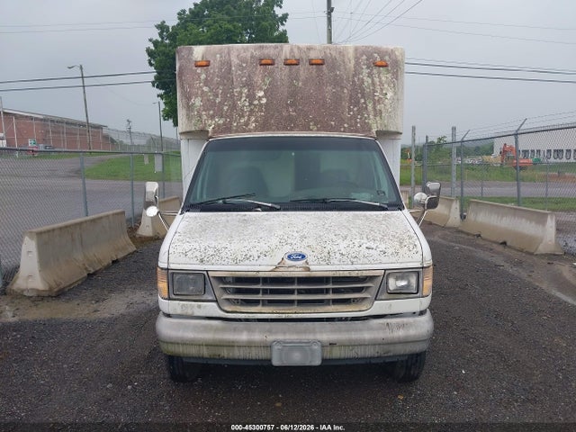 45300757 :رقم المزاد ، 1FDKE37HXPHB46081 vin ، 1993 Ford Econoline E350 Cutaway Van مزاد بيع