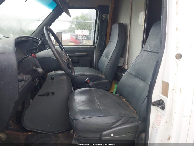 45300757 :رقم المزاد ، 1FDKE37HXPHB46081 vin ، 1993 Ford Econoline E350 Cutaway Van مزاد بيع