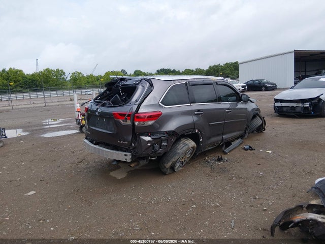 45300767 :رقم المزاد ، 5TDJZRFH3KS591999 vin ، 2019 Toyota Highlander Xle مزاد بيع