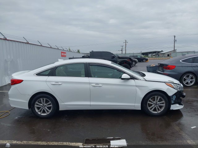 Hyundai SONATA SE 2015 5NPE24AF4FH220098 Image 14
