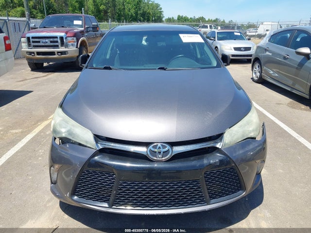4T1BF1FKXGU165168 Toyota CAMRY SE