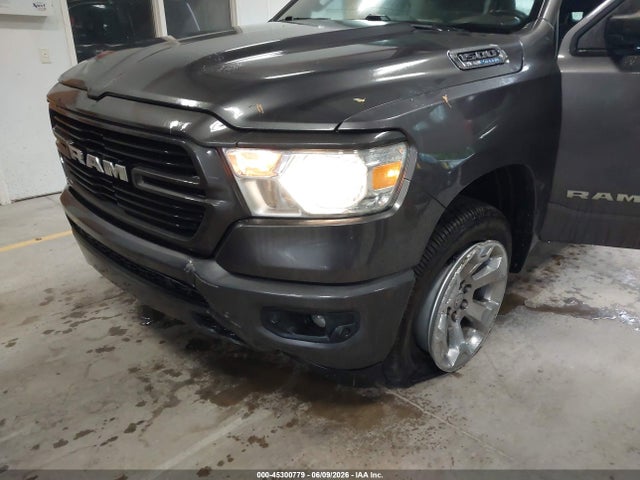 Продажа на аукционе авто 2021 Ram 1500 Big Horn  4x4 5'7 Box, vin: 1C6SRFFT8MN804095, номер лота: 45300779