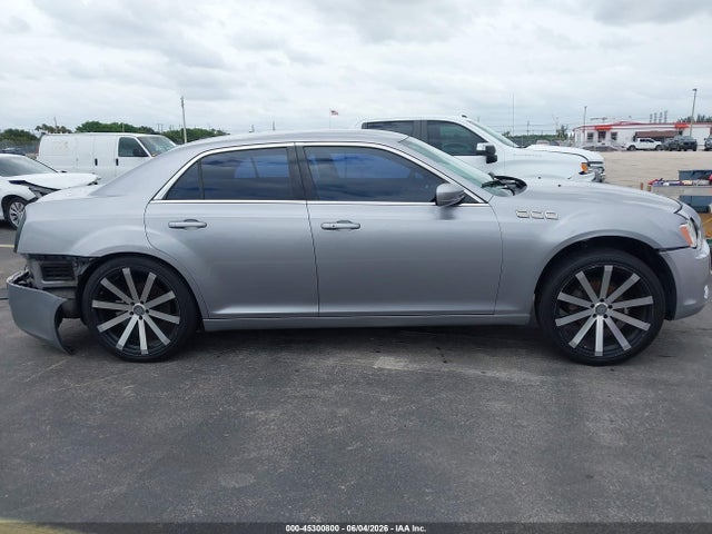 Продаж на аукціоні авто 2014 Chrysler 300, vin: 2C3CCAAG3EH289081, номер лоту: 45300800