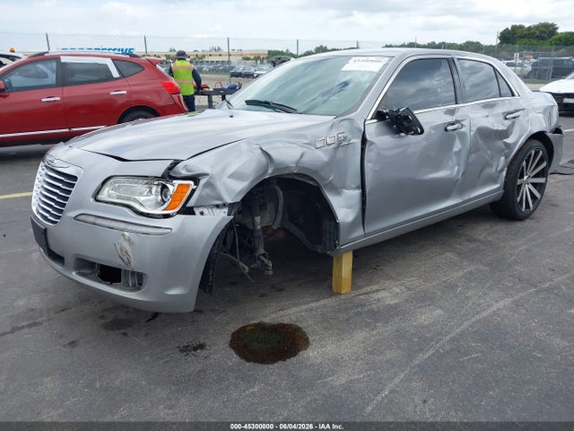 Продаж на аукціоні авто 2014 Chrysler 300, vin: 2C3CCAAG3EH289081, номер лоту: 45300800