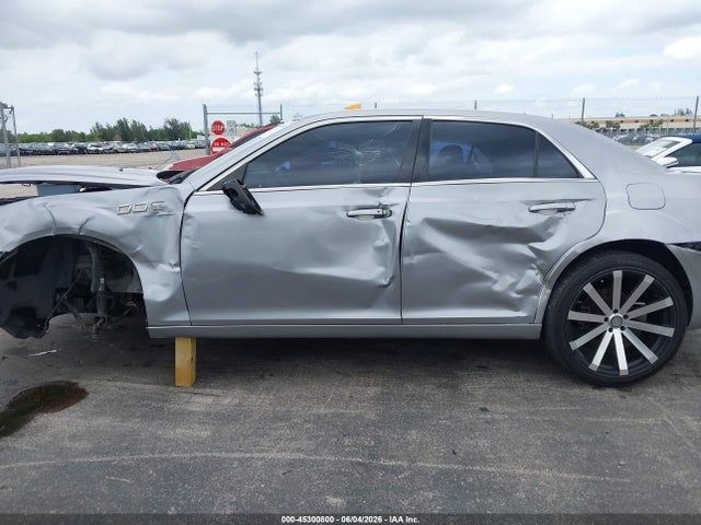 Продаж на аукціоні авто 2014 Chrysler 300, vin: 2C3CCAAG3EH289081, номер лоту: 45300800