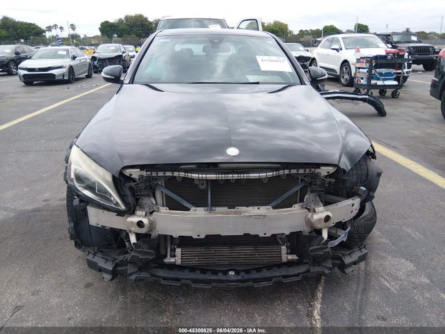 Продажа на аукционе авто 2015 Mercedes-benz C 300 Sport, vin: 55SWF4JB5FU080842, номер лота: 45300825