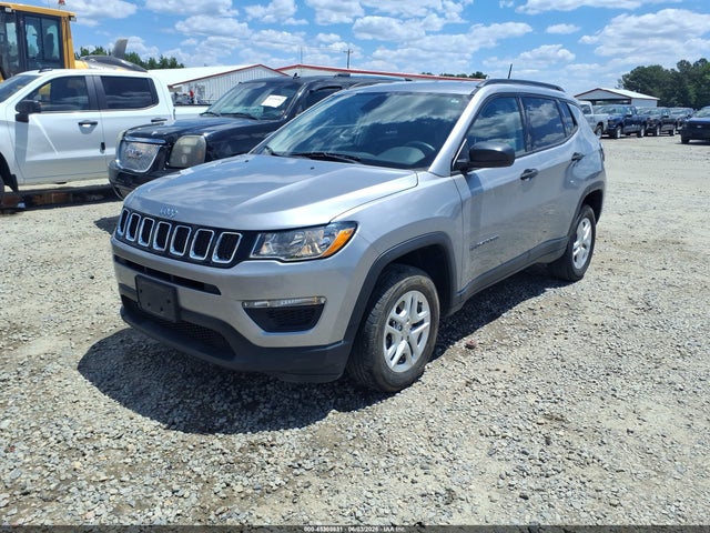 3C4NJDAB4JT359642 Jeep Compass Sport 4x4