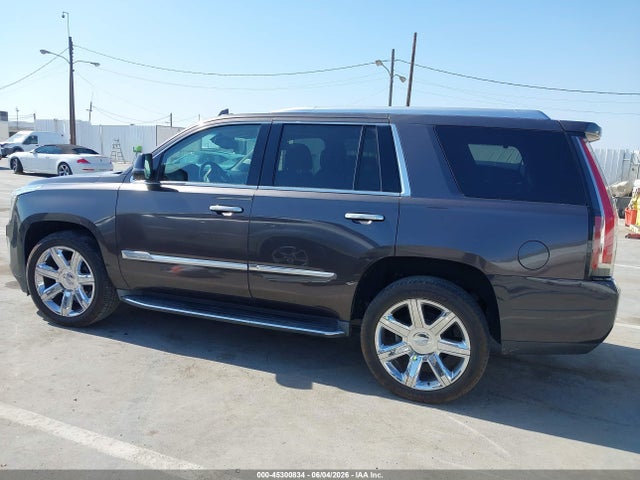 2016 Cadillac Escalade Luxury Collection მანქანა იყიდება აუქციონზე, vin: 1GYS3BKJ8GR432708, აუქციონის ნომერი: 45300834