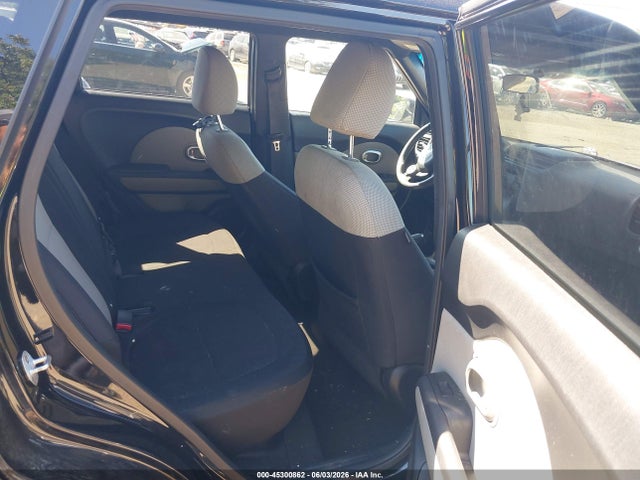 45300862 :رقم المزاد ، KNDJN2A21E7745484 vin ، 2014 Kia Soul مزاد بيع
