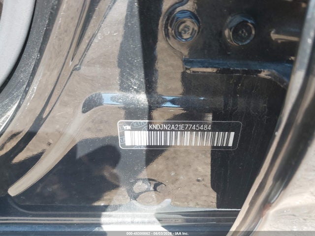 45300862 :رقم المزاد ، KNDJN2A21E7745484 vin ، 2014 Kia Soul مزاد بيع