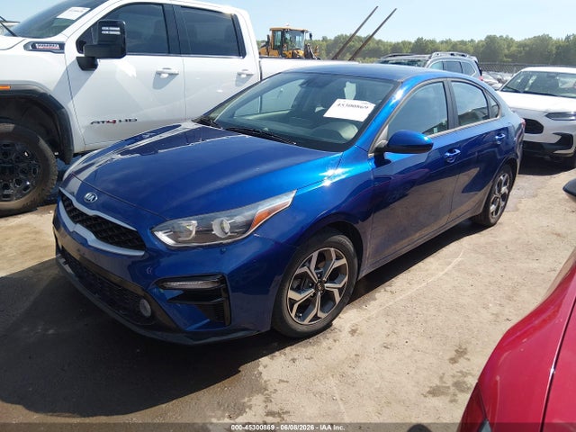 2021 Kia Forte Lxs მანქანა იყიდება აუქციონზე, vin: 3KPF24AD7ME412667, აუქციონის ნომერი: 45300869