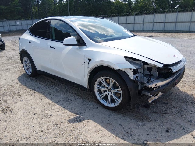 45300876 :رقم المزاد ، 5YJYGDEE1MF192076 vin ، 2021 Tesla Model Y Long Range Dual Motor All-wheel Drive مزاد بيع