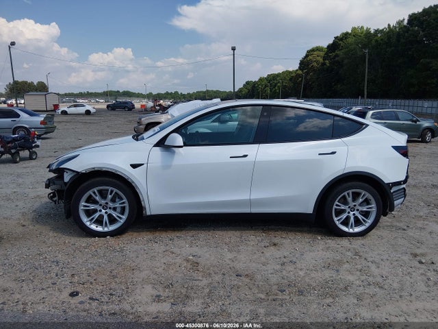Продажа на аукционе авто 2021 Tesla Model Y Long Range Dual Motor All-wheel Drive, vin: 5YJYGDEE1MF192076, номер лота: 45300876