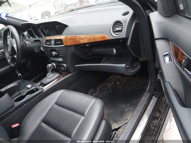 Aukcja sprzedaży 2012 Mercedes-benz C 250 Sport, vin: WDDGF4HBXCR221850, numer aukcji: 45300880