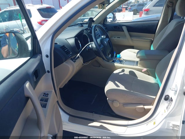 2012 Toyota Highlander მანქანა იყიდება აუქციონზე, vin: 5TDZA3EHXCS022478, აუქციონის ნომერი: 45300887