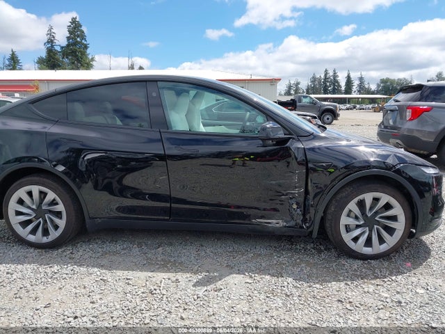 45300889 :رقم المزاد ، 7SAYGDEE0TF560524 vin ، 2026 Tesla Model Y All-wheel Drive/long Range Launch Series/premium All-wheel Drive مزاد بيع