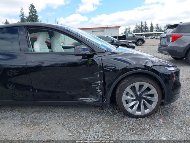 45300889 :رقم المزاد ، 7SAYGDEE0TF560524 vin ، 2026 Tesla Model Y All-wheel Drive/long Range Launch Series/premium All-wheel Drive مزاد بيع