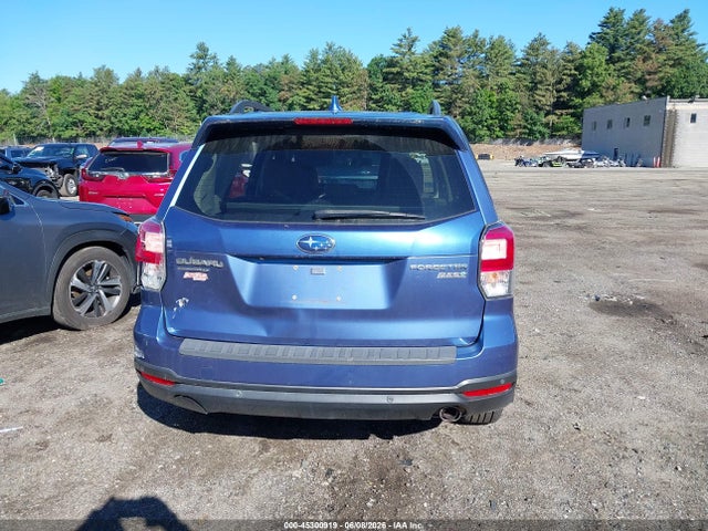 45300919 :رقم المزاد ، JF2SJARC5HH559681 vin ، 2017 Subaru Forester 2.5i Limited مزاد بيع