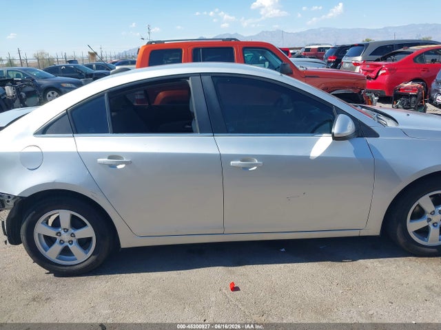 Продажа на аукционе авто 2015 Chevrolet Cruze 1lt Auto, vin: 1G1PC5SB7F7150360, номер лота: 45300927