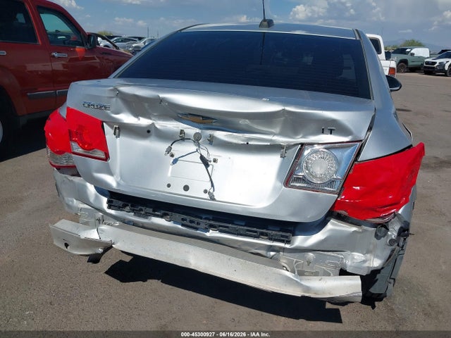 Продажа на аукционе авто 2015 Chevrolet Cruze 1lt Auto, vin: 1G1PC5SB7F7150360, номер лота: 45300927
