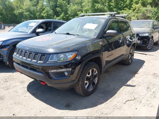 45300932 :رقم المزاد ، 3C4NJDDB6JT153749 vin ، 2018 Jeep Compass Trailhawk 4x4 مزاد بيع