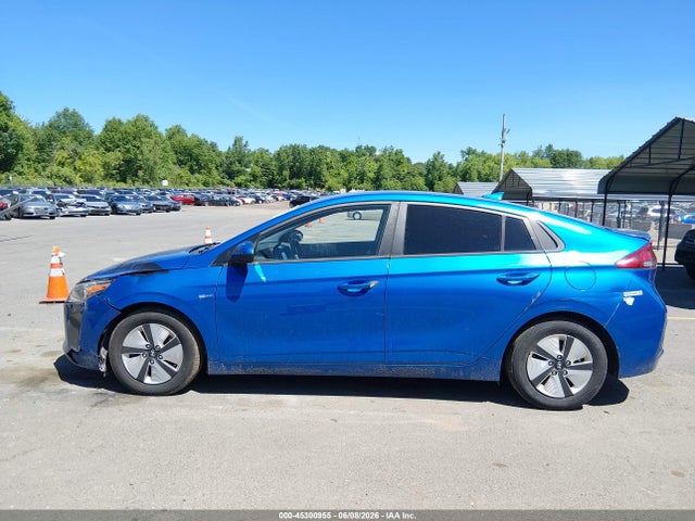 45300955 :رقم المزاد ، KMHC65LC4JU084568 vin ، 2018 Hyundai Ioniq Hybrid Blue مزاد بيع