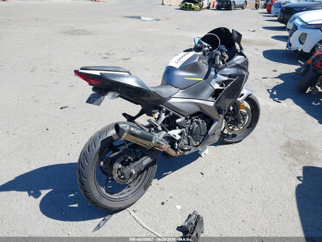 Kawasaki EX400 2021 JKAEXKG11MDAE0719 Image 4