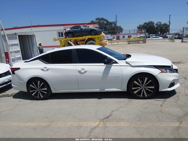 1N4BL4CV2MN418184 Nissan Altima Sr Fwd