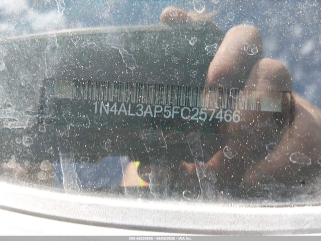 Nissan Altima 2.5 Sv 2015 1N4AL3AP5FC257466 Image 9