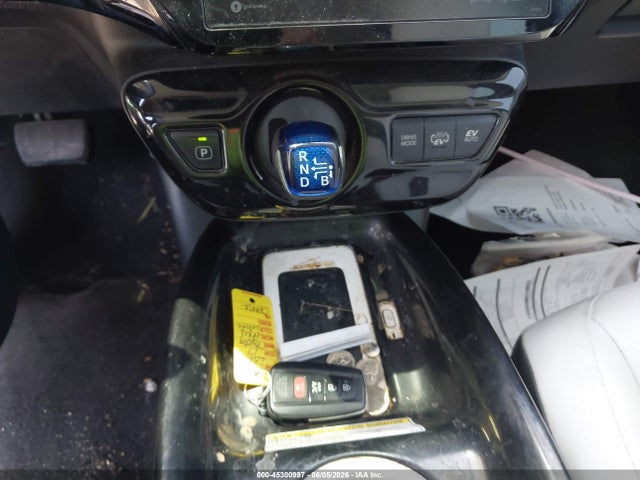 JTDKARFP2H3009887 Toyota Prius Prime Premium