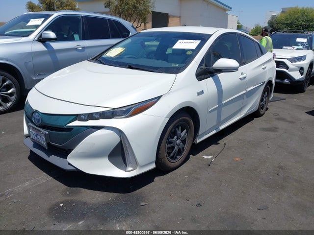 JTDKARFP2H3009887 Toyota Prius Prime Premium