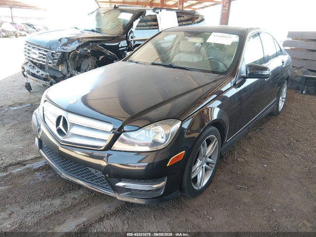 Aukcja sprzedaży 2013 Mercedes-benz C 300 Sport 4matic, vin: WDDGF8AB4DR279830, numer aukcji: 45301075