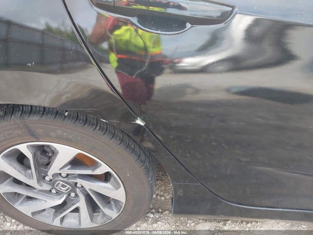 Aukcja sprzedaży 2018 Honda Civic Ex, vin: 2HGFC2F72JH514545, numer aukcji: 45301076
