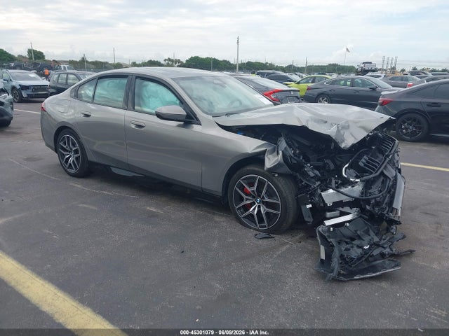 Auction sale of the 2026 Bmw I5 Edrive40, vin: WBY63HG01TCX33391, lot number: 45301079