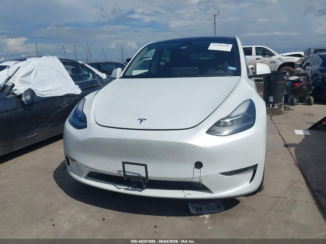 Продажа на аукционе авто 2023 Tesla Model Y Awd/long Range Dual Motor All-wheel Drive, vin: 7SAYGDEE1PA131363, номер лота: 45301090
