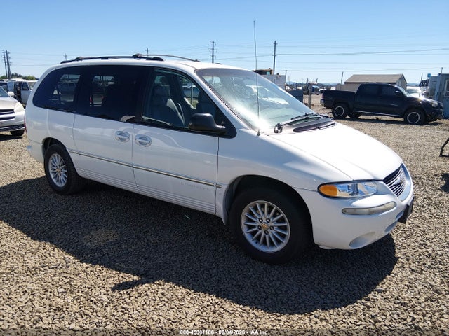 45301106 :رقم المزاد ، 1C4GP54L4YB535697 vin ، 2000 Chrysler Town & Country Lxi مزاد بيع