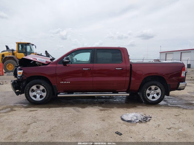 1C6SRFFT9LN310066 RAM 1500 Big Horn 4x4 5&#039;7 Box