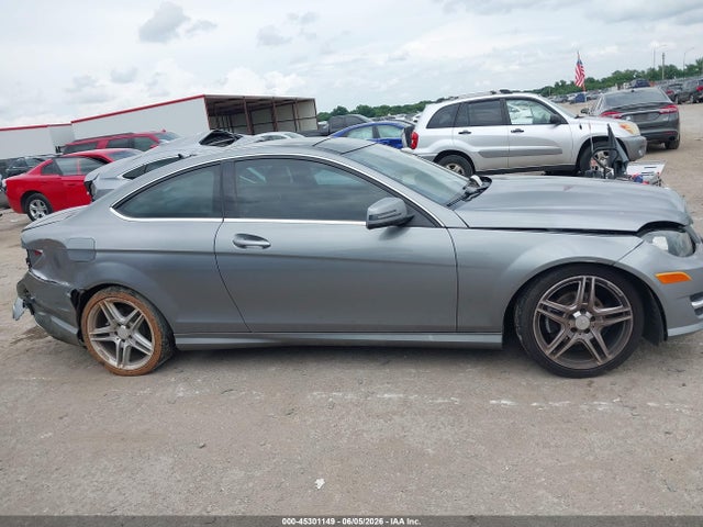 45301149 :رقم المزاد ، WDDGJ4HB7DG048879 vin ، 2013 Mercedes-benz C 250 مزاد بيع