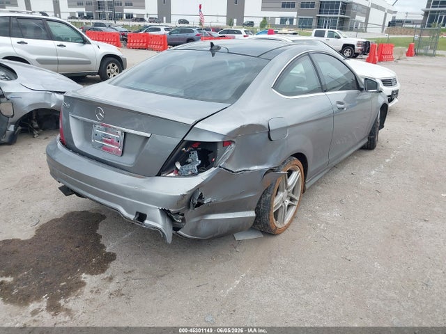 45301149 :رقم المزاد ، WDDGJ4HB7DG048879 vin ، 2013 Mercedes-benz C 250 مزاد بيع