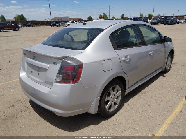 2011 Nissan Sentra 2.0sr მანქანა იყიდება აუქციონზე, vin: 3N1AB6AP1BL713544, აუქციონის ნომერი: 45301153