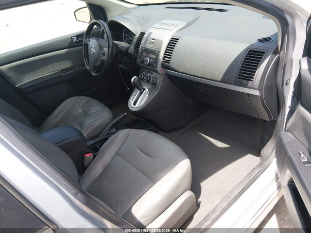2011 Nissan Sentra 2.0sr მანქანა იყიდება აუქციონზე, vin: 3N1AB6AP1BL713544, აუქციონის ნომერი: 45301153