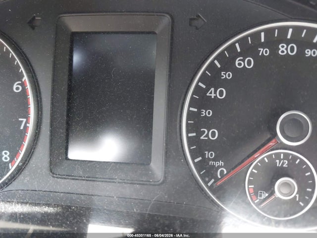 2010 Volkswagen Eos Komfort მანქანა იყიდება აუქციონზე, vin: WVWBA7AH2AV011427, აუქციონის ნომერი: 45301165